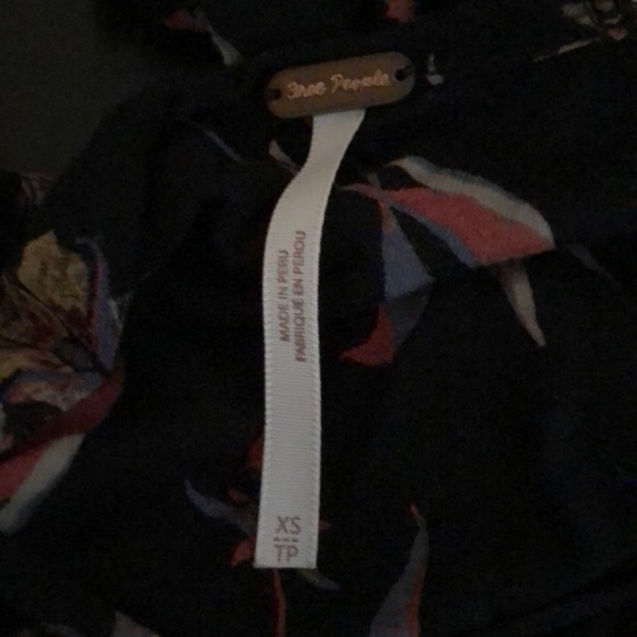 Flash sale 🔥 Free People open back long sleeve! - Picture 5 of 5